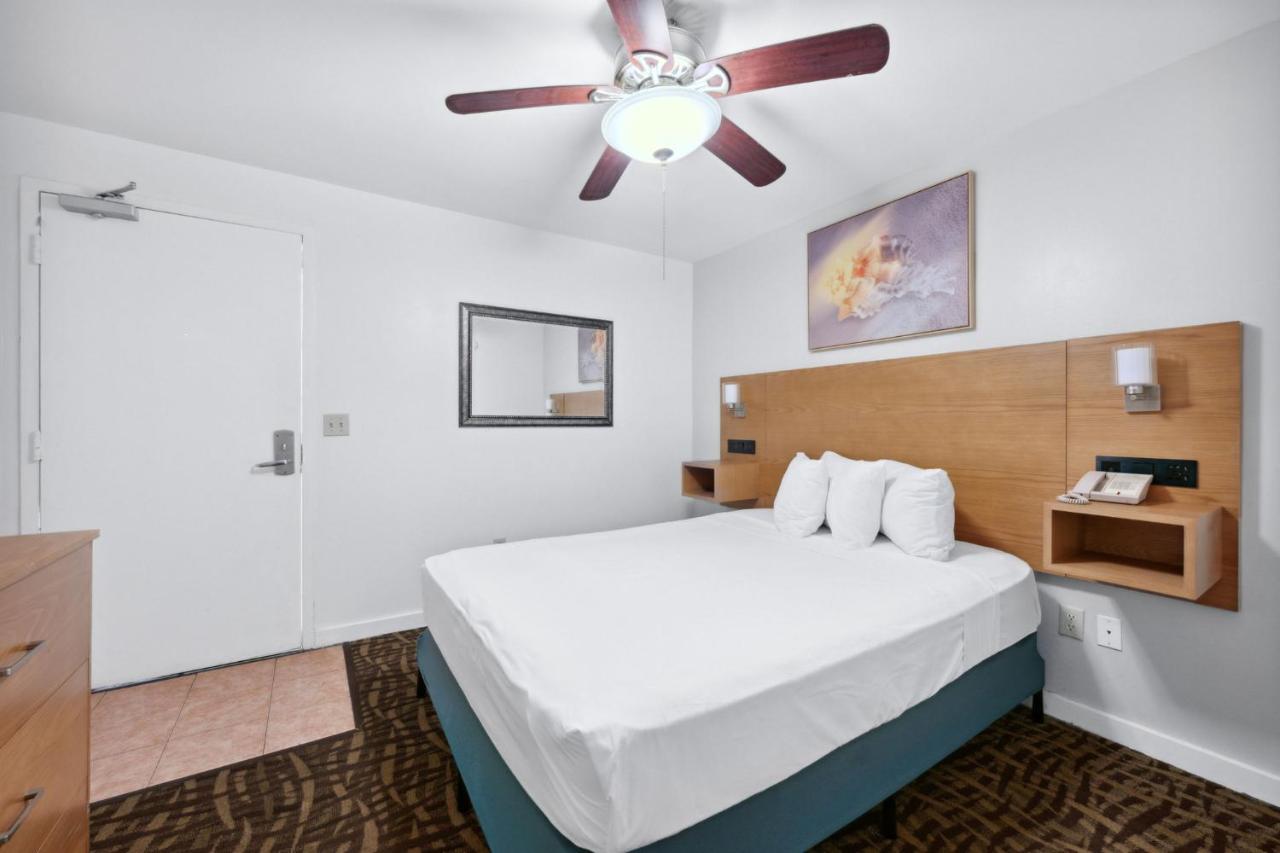 Beach Tower Beachfront Hotel, A By The Sea Resort Panama City Beach Exterior photo